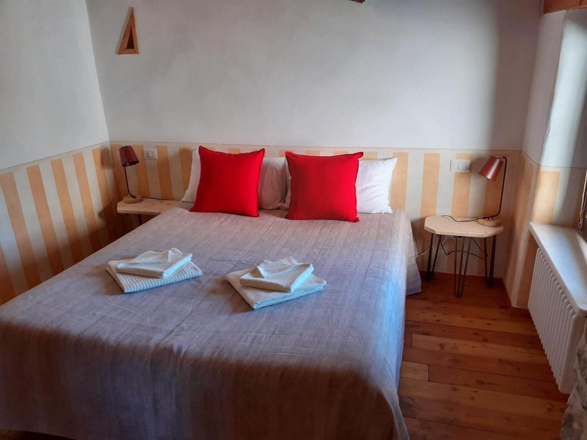 La Casa Torre Hotel Pignone Kültér fotó